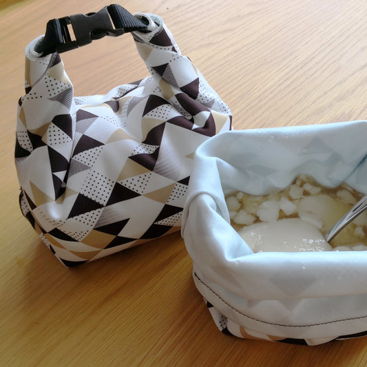 GoPouch – Leakproof Silicone-Coated Food Carrier